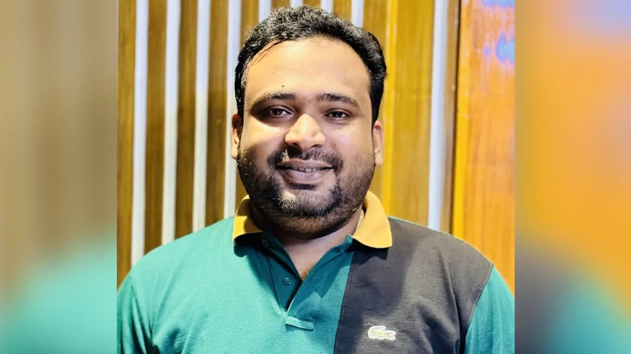 ছাত্রদল নেতার বাসায় অভিযান, ২০০ বোতল ‘বিদেশি মদ’ উদ্ধার